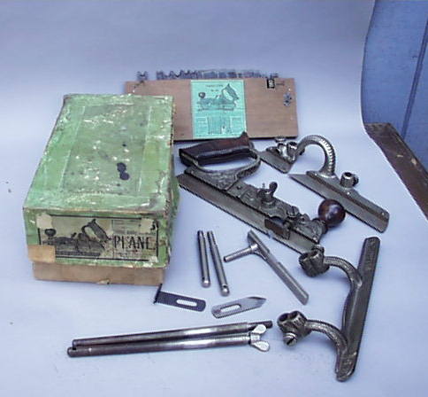 OLD TOOL PHOTOS - ANTIQUE AND VINTAGE HAND TOOL PHOTOGRAPHS