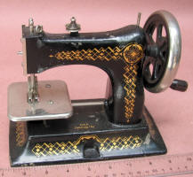 Bing Cast Iron Toy Sewing Machine / TSM