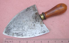 Italian Head Knife / Round Knife