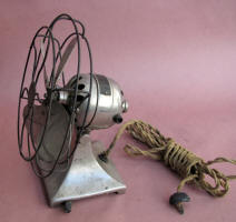 Hamilton Beach 1920's Electric Desk Fan