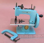 Blue Singer 20-10 TSM Toy Sewing Machine w/ Box