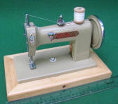 Rosella TSM / Toy Sewing Machine