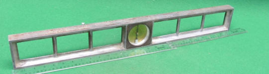 Union Gravity 28 Level / Inclinometer