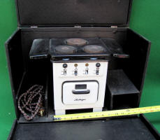 Heiliger Salesman Sample Electric Range / Stove