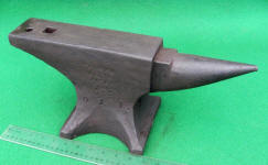 Peter Wright 41 lb. Anvil