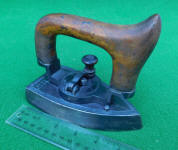 Meeker's Patented-Antiques.com Antique Sad Iron Sales