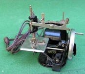 Electric Model 20 Singer TSM / Toy Sewing Machine