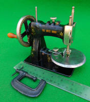 White House TSM / Toy Sewing Machine