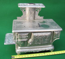 Ideal #5 Cast Iron Toy Range / Cook Stove