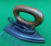 Meeker's Patented-Antiques.com Antique Sad Iron Sales