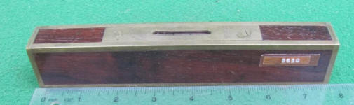 Stratton Brothers 8 Rosewood Plumb & Level