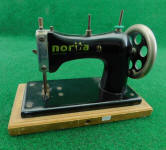 Norita TSM / Toy Sewing Machine 