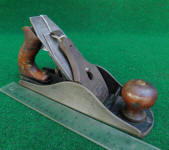 Sargent # 10 (4 1/2 size) Shaws Patent Smooth Plane