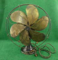 Emerson 24668 16 Oscillating Electric Desk Fan
