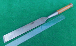 D. R. Barton Timber Framer / Shipbuilder Chisel / Slick