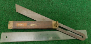 Nelson & Hubbard Middletown CT. Rosewood Bevel w/ Ruler Handle