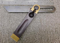 Patented Hold - Fast Rosewood Handle Bevel