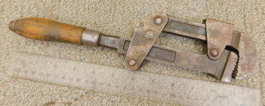 Walworth Manufacturing Co. Boston Quick Adjust Pipe Wrench