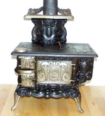 Cast Iron Toy Stove