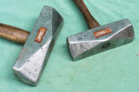 saw hammers
