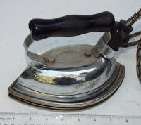 Double Point Imperial Electric Iron w/ original Trivet