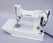 Singer Featherweight Model 221 