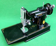 1947 Black Singer Featherweight 221 Sewing Machine (AH123185)