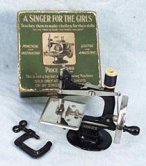 Singer Toy Sewing Machine TSM