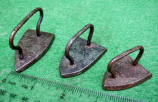 Patented Antiques.com Sells Antique Irons