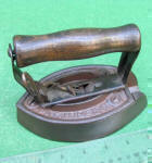 Patented-Antiques.com Sells Antique Irons